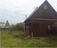 Участок в центре деревни в ближнем подмосковье с зимним хозблоком - баня и жилое помещение